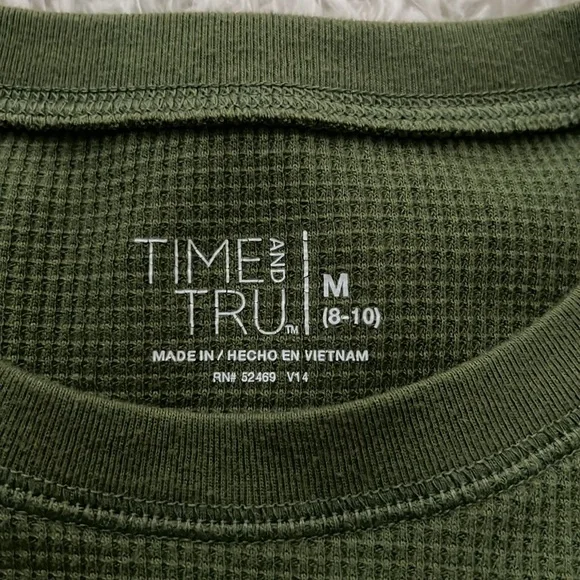 Dark Green long sleeve shirt - Picture 3 of 4